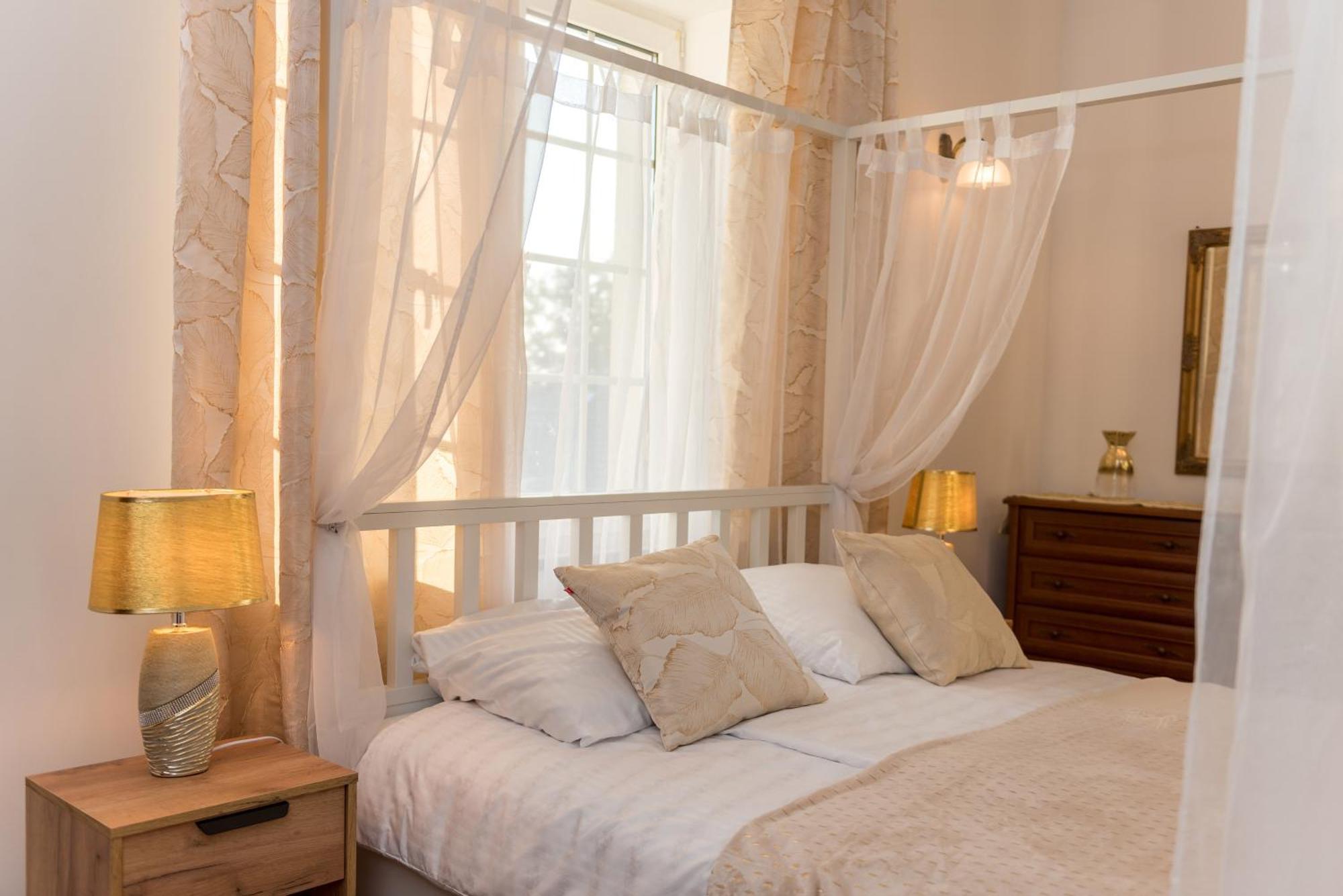 Pensjonat Well Clinic Medicine Estetic & Spa Danzica Esterno foto